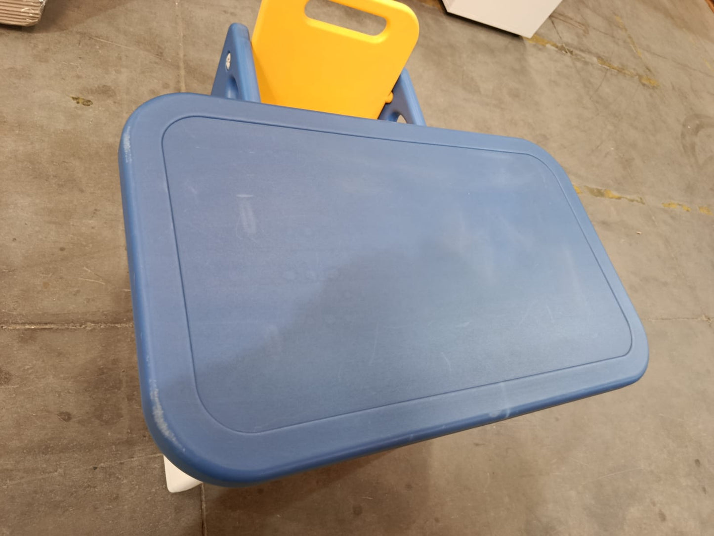 Banca y Asiento Infantil Hobby Market