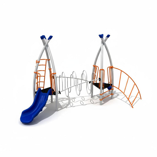 Juego modular con dos torres arqueadas, pasarela de equilibrio, red de escalada y tobogán azul en colores gris y naranja.