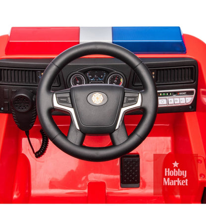 Tablero de camión de bomberos eléctrico infantil rojo con volante, luces de emergencia, radio y panel de control detallado.